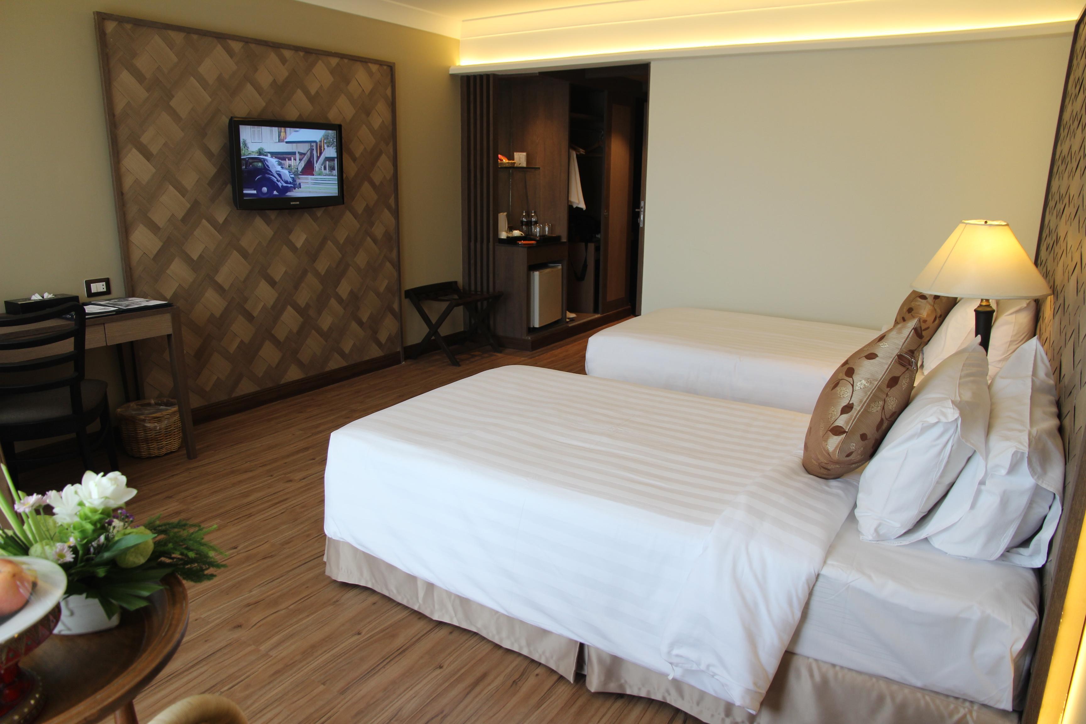 Amora Thapae Hotel Chiang Mai Bagian luar foto